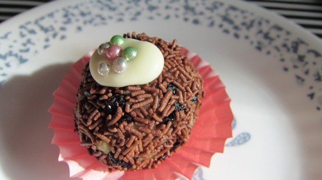 No Bake Recipes: Mini Christmas Puddings via Lessons Learnt Journal