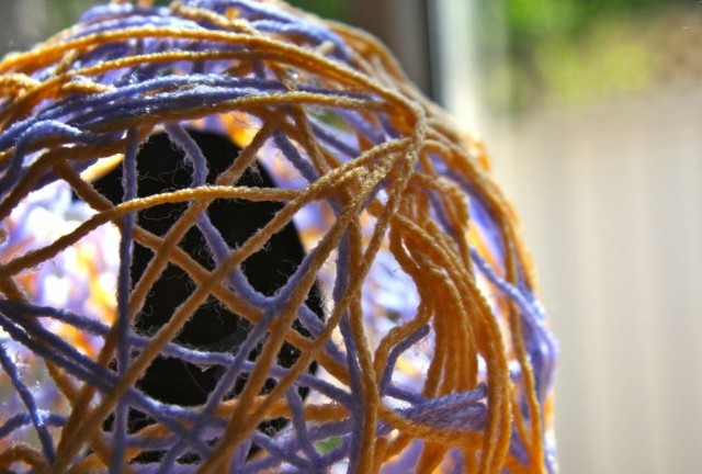 bird in a cage: mummy therapy
