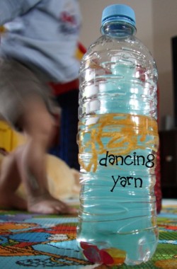 DIY Discovery Bottle Dancing Yarn