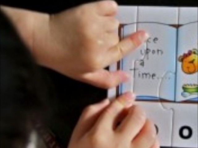 Fine Motor Skills: Puzzles