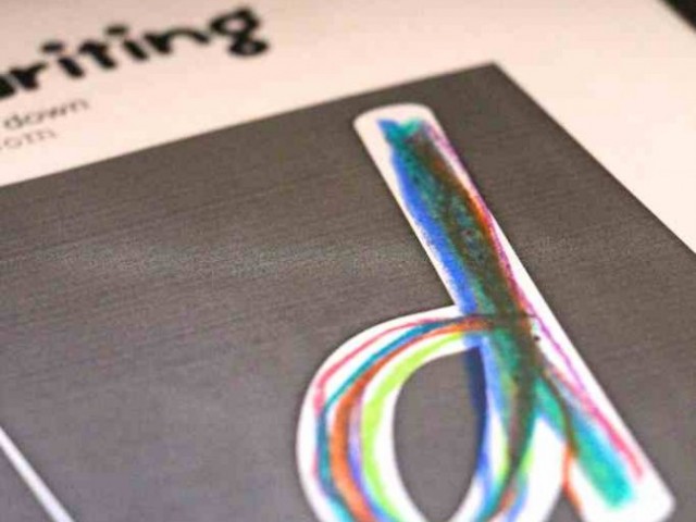 Free Printable: Rainbow Writing {d}