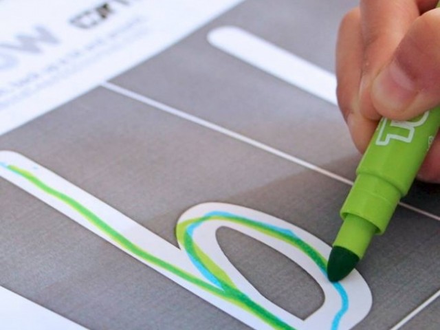 Handwriting Free Printable: Rainbow Writing {b}