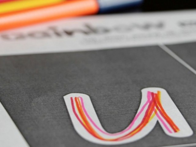 Handwriting Free Printable: Rainbow Writing {u}