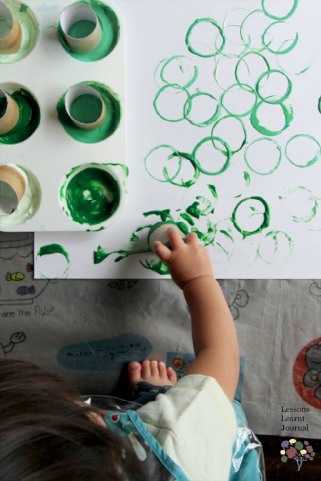 Christmas Activities for Kids- Playful Toddler Art via Lessons Learnt Journal 02