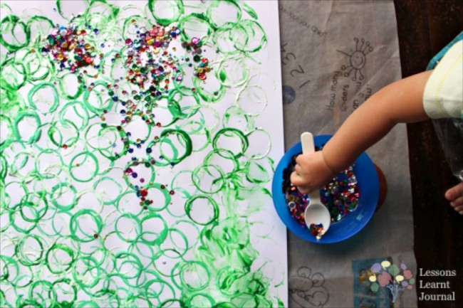 Christmas Activities for Kids- Playful Toddler Art via Lessons Learnt Journal 03