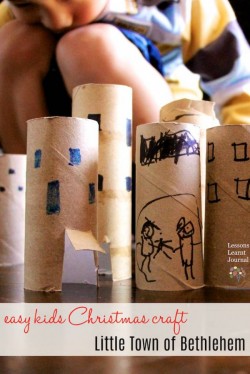 Christmas Bethlehem Town Kids Craft via Lessons Learnt Journal