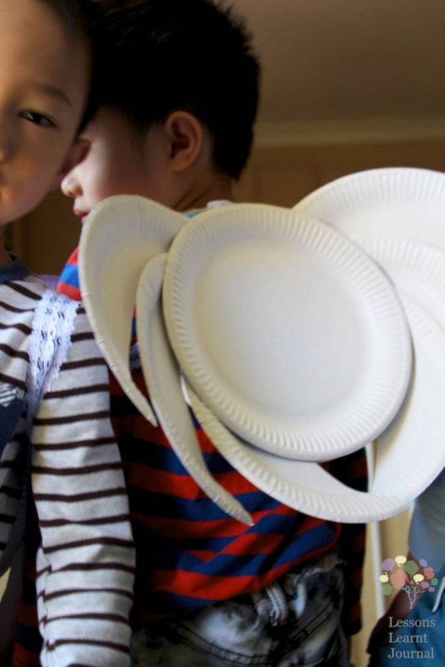 Christmas Crafts for Kids: Easy Angel Wings